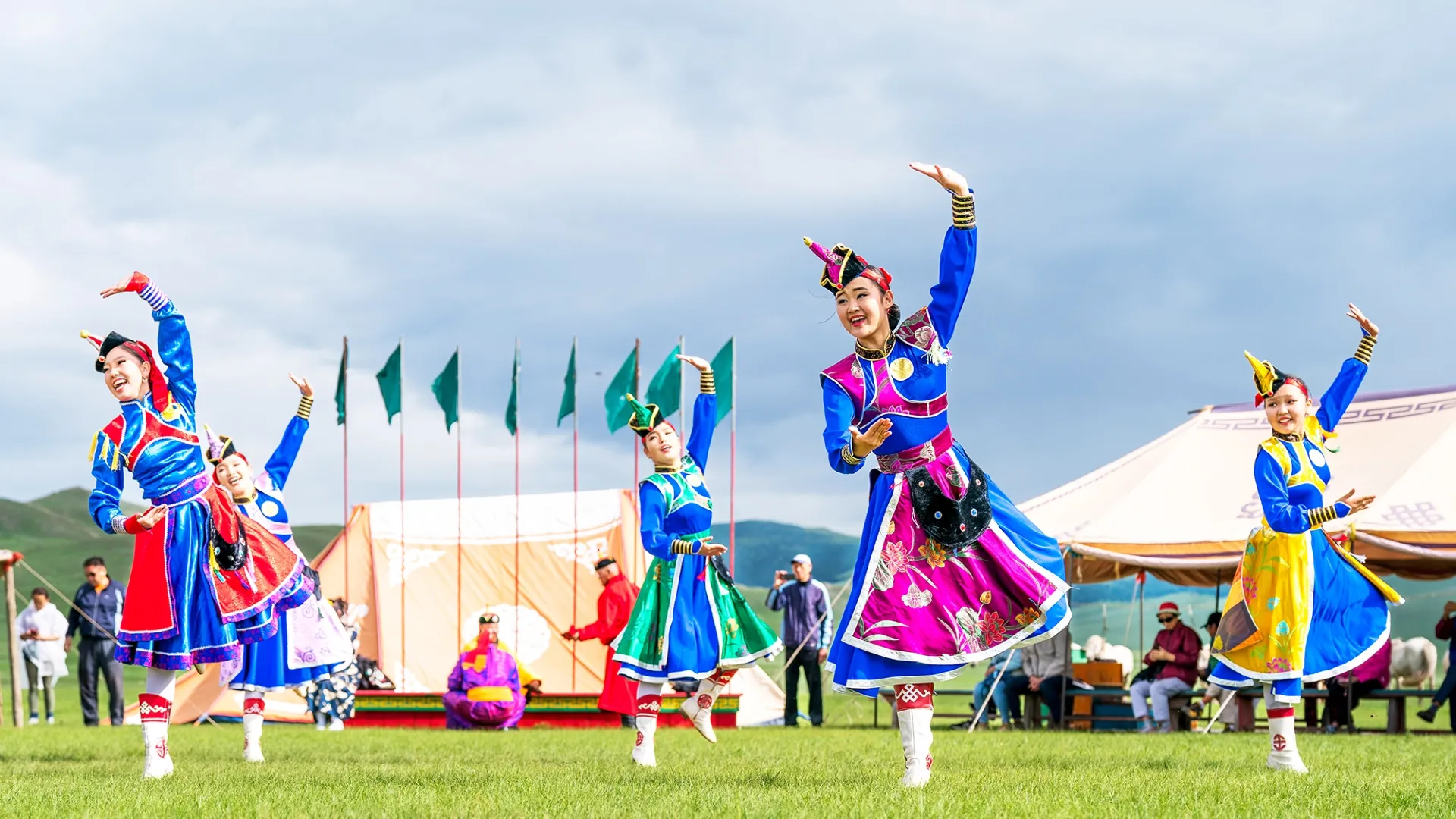 NOMADIC CULTURAL FESTIVAL | Premium Travel Mongolia